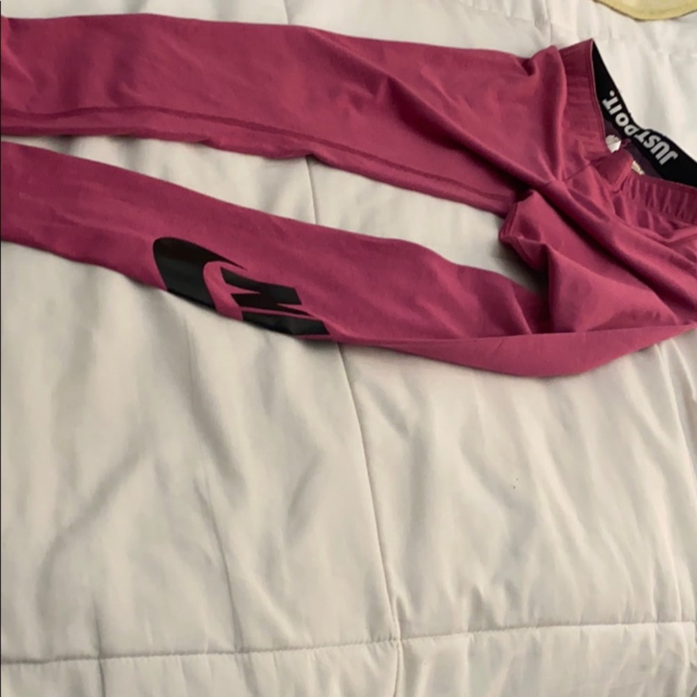 PINK/Purple NIKE LEGGING SIZE XS
